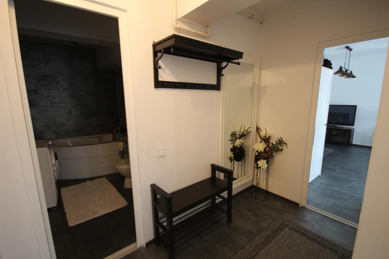 Apartment Francesca Mit Parkplatz Naehe Altstadt Сибиу Экстерьер фото